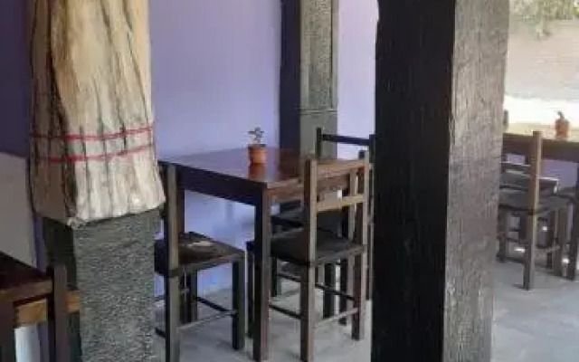 El Jardin Colonial