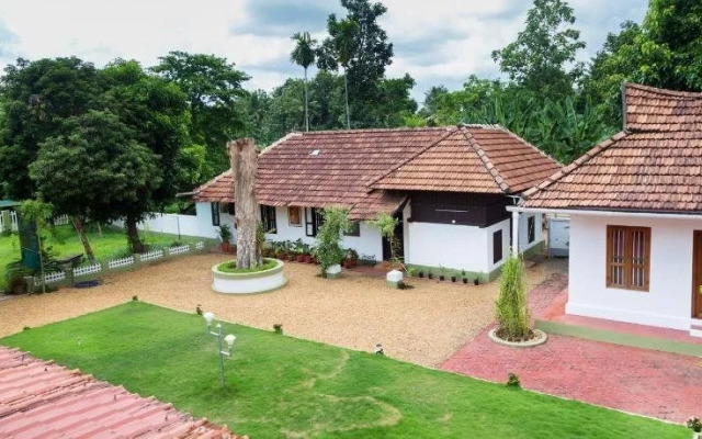 Akkara Homestay