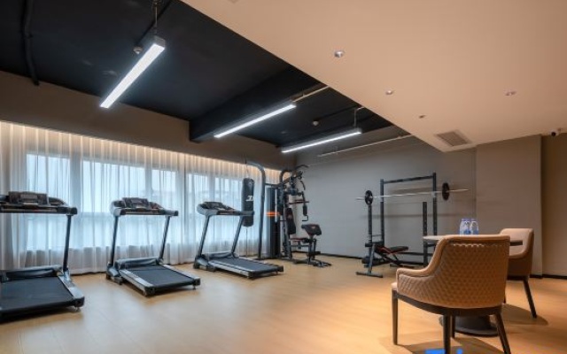 SKYBIRD Hotel (Guangzhou Baiyun International Airport Termi 1 Storenal) – Sports – Guangzhou