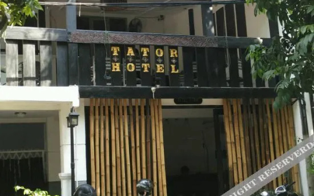 Tator Hotel