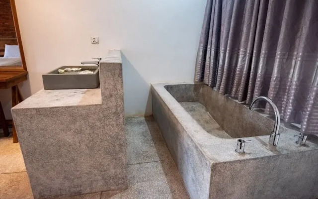 Lucky Courtyard Boutique Pool Villa