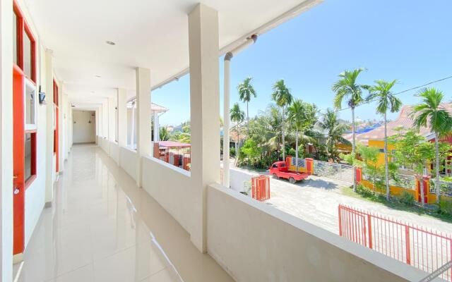 Falah Residence Syariah by OYO Rooms