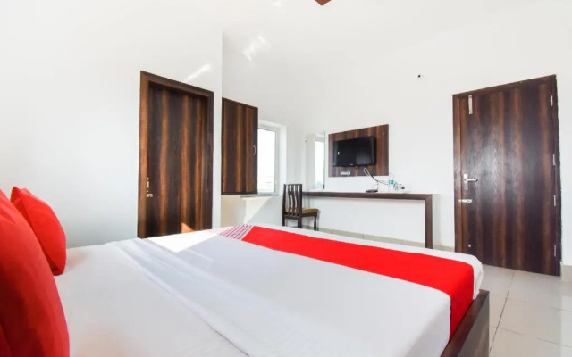 Hotel Bhardwaj by OYO Rooms