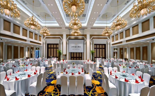 Chengdu Ren He Spring Hotel
