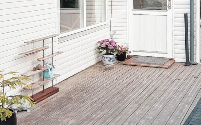 5 Person Holiday Home in Grenaa