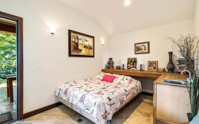 Villa Cinco Resort 8bdr 5bth at Kona Plantation Estates