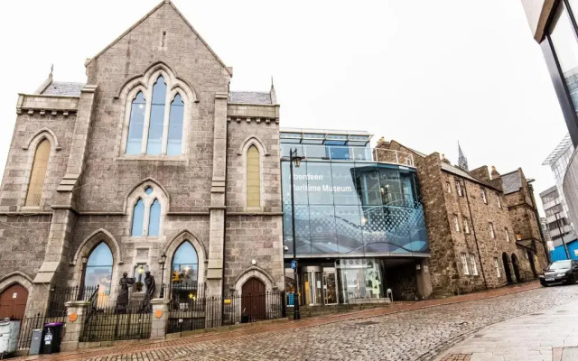 Lost Guest House - Aberdeen