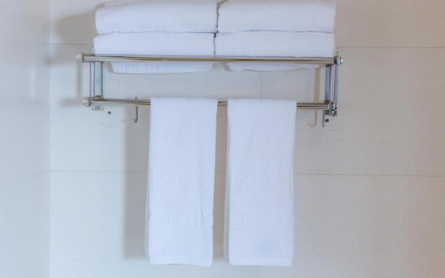 Smiling Hotel