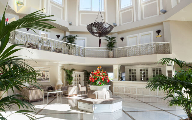 Hotel Riu Garoé