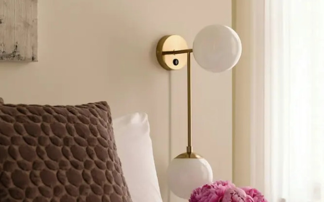 Sonder by Marriott Bonvoy The Craftsman Apartments Downtown LA