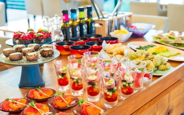 Glamprook Futtsu Bristol Hill