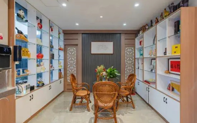 Yixuan Hotel (Suzhou Nanxiang Hengtaicheng Railway Station Branch)