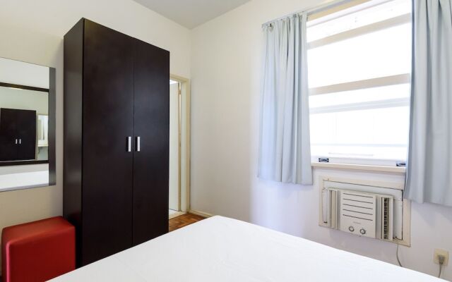 Omar do Rio - Apartamento BC33