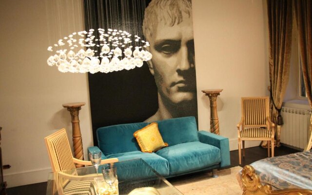 D.R.Rome Spanish Luxury Suites