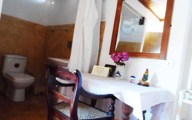 Bouganvila Guest
