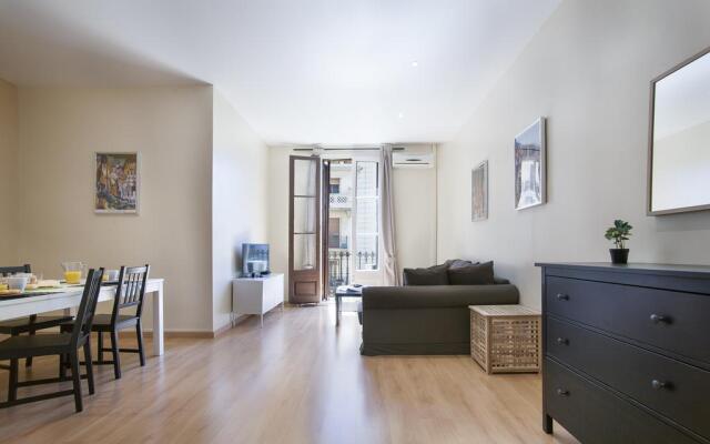 BBarcelona Corsega Flats