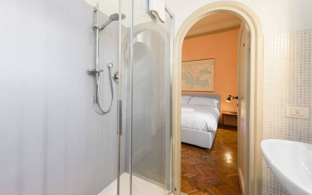 Ponte Vecchio 3 bedrooms by Mmega