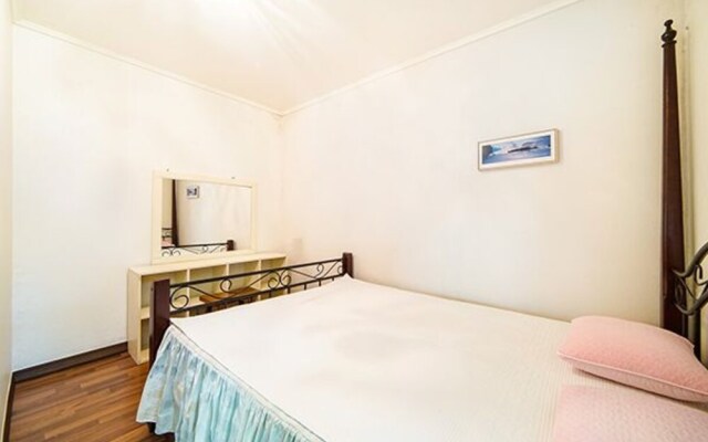 Wanju Daedunsan Sanjarak Pension