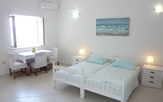 Sun & Sea Apartments