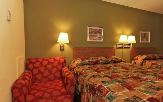 Burnsville Inn & Suites