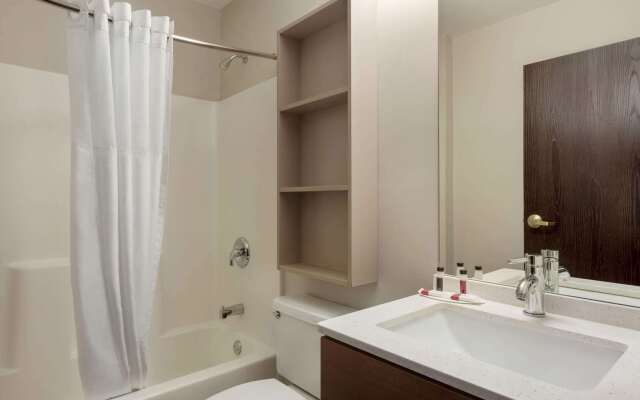 Microtel Inn & Suites by Wyndham Tifton