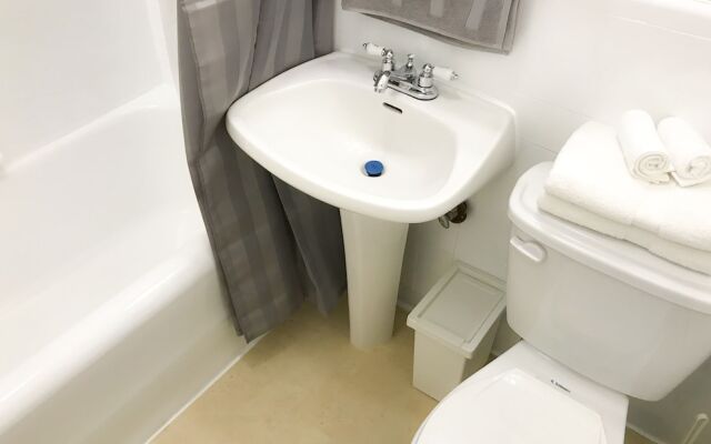 Third Street Apartments