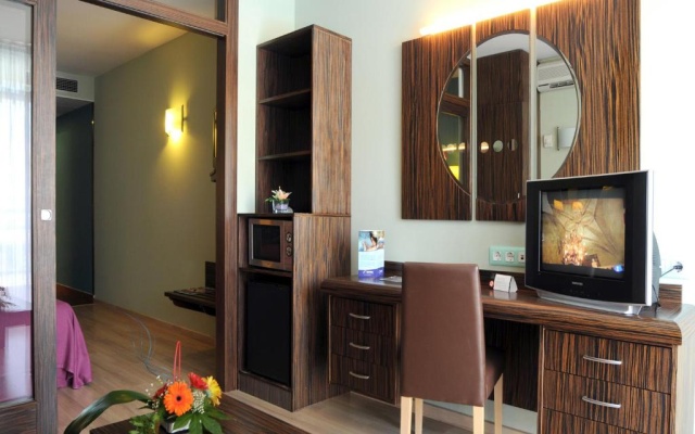 Standard Family room