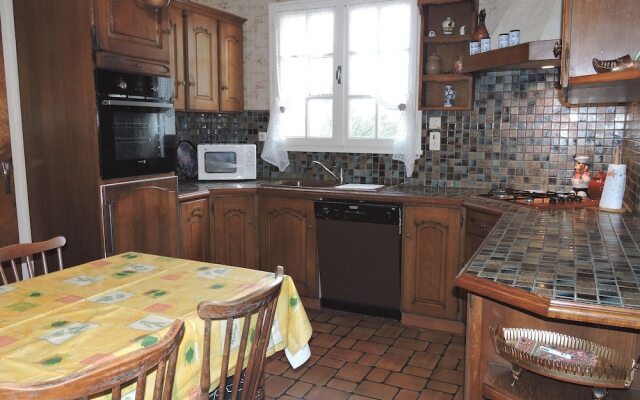 Blissful Holiday Home in Hénansal With Garden