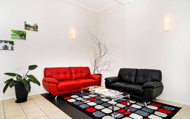 Collie Heights Motel Apartments