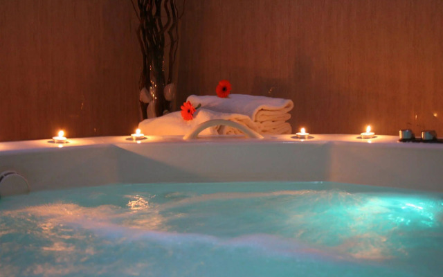 Hotel Garbi Millenni