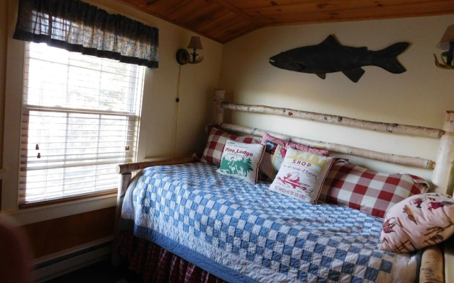 The Common Man Inn & Spa