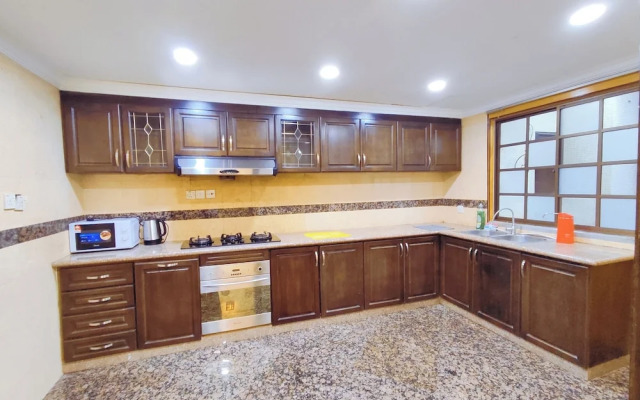 Pavilion Fahrenheit 88 - AJ home