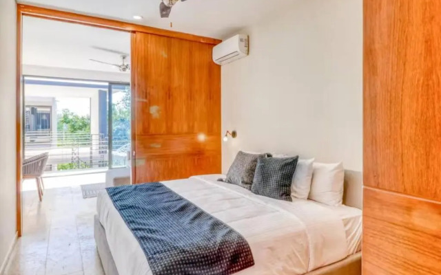 301 Amena Spacious Penthouse private Pools and View