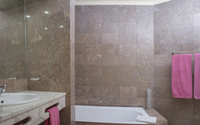 Quinta Paraiso da Mia 2-bedr Apartment in Luz