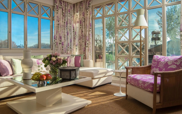 Отель Four Seasons Milan