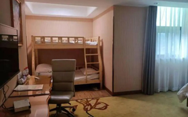 Vienna Hotel Shanghai Chongming New City Lvhai Road