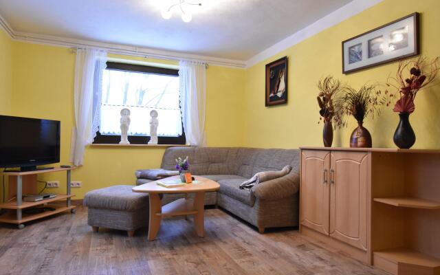 Cozy Apartment in Am Salzhaff Germany with Garden