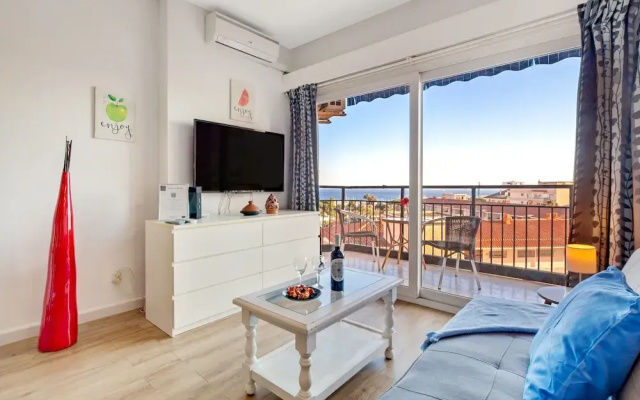 Apartment by Costa del Sol Beach & Pool