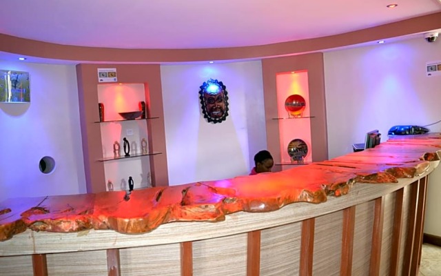 Olerai Hotel