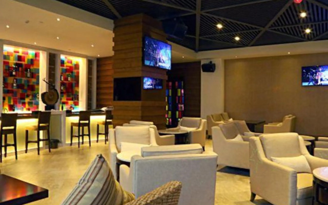 Rianjie Hotel - Yuntai Jiaozuo