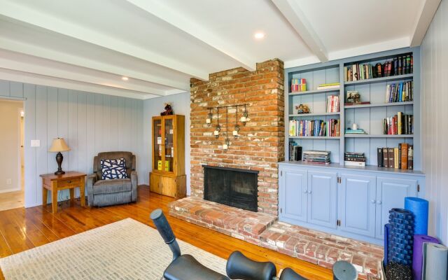 Whittier Vacation Rental: Close to Hiking Trails!