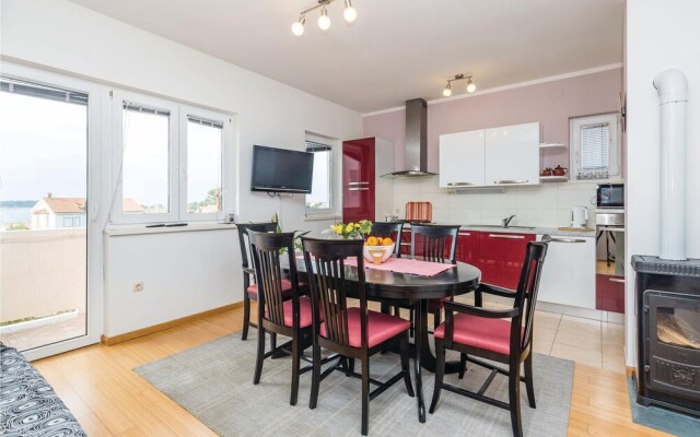 Beautiful Home in Banjol With Wifi and 2 Bedrooms