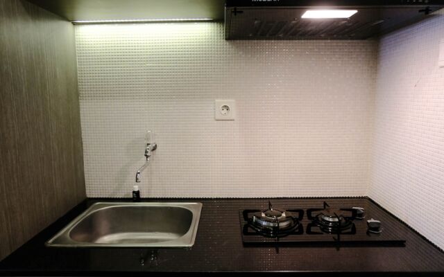 Homey 1Br At Apartment Parahyangan Residence