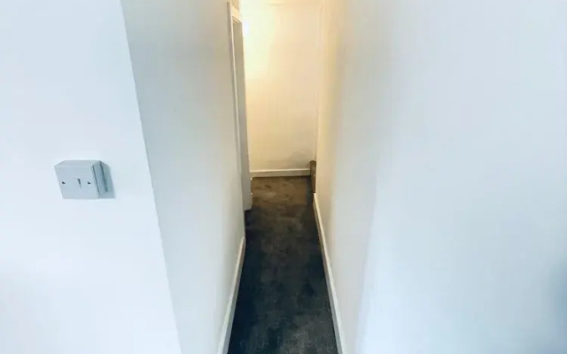 Immaculate 2 Bed House in Cambridge