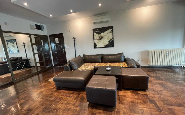 Riverside Luxury Apartment