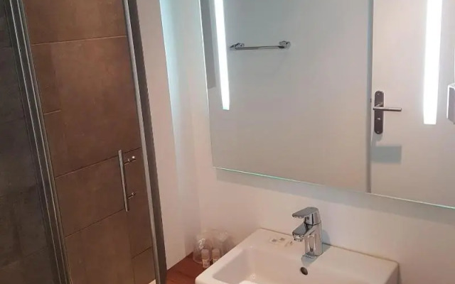 Hôtel Mary’s - Caen Centre Gare Sncf