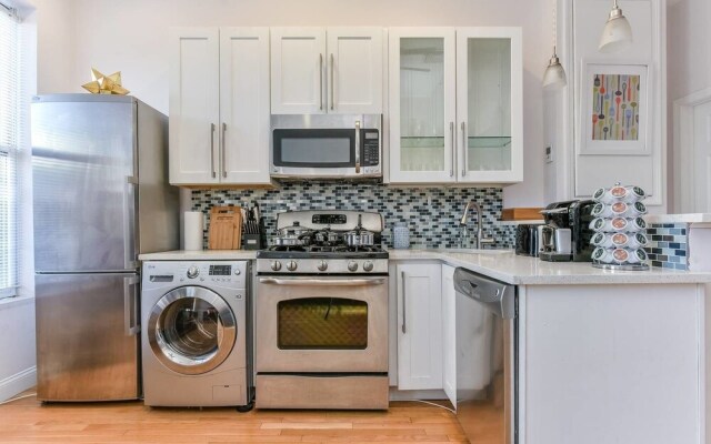 Beautiful 2br/2ba in South End by Domio