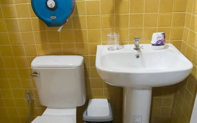 The Rooftop Residence Hostel