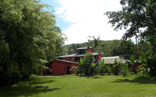 Bali Suites Itamambuca
