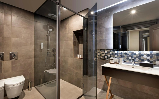 Limak Skopje Luxury Hotel